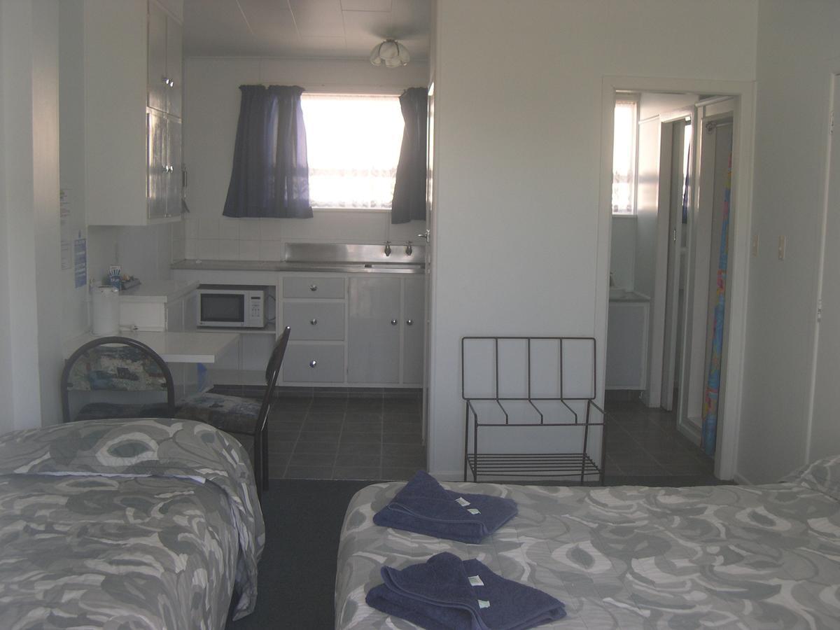 Strand Motel Tauranga Buitenkant foto